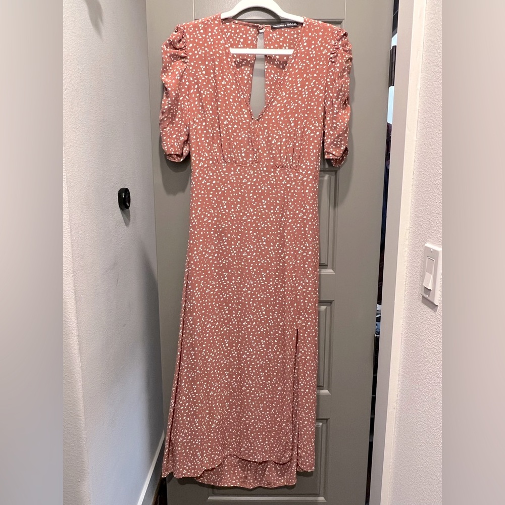 Abercrombie Midi Dress - Medium